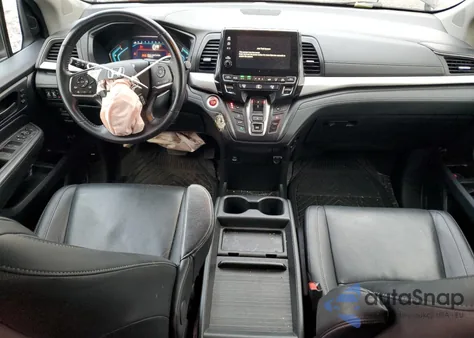 2021 Honda Odyssey Exl z USA, uszkodzony, nr VIN 5FNRL6H73MB025789